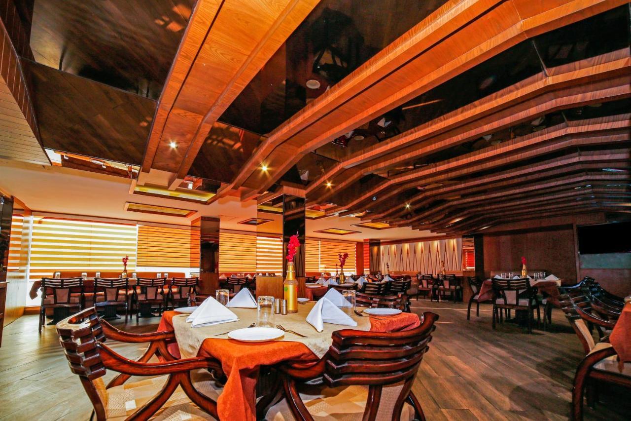 Hotel Shelter Gwalior Exterior foto