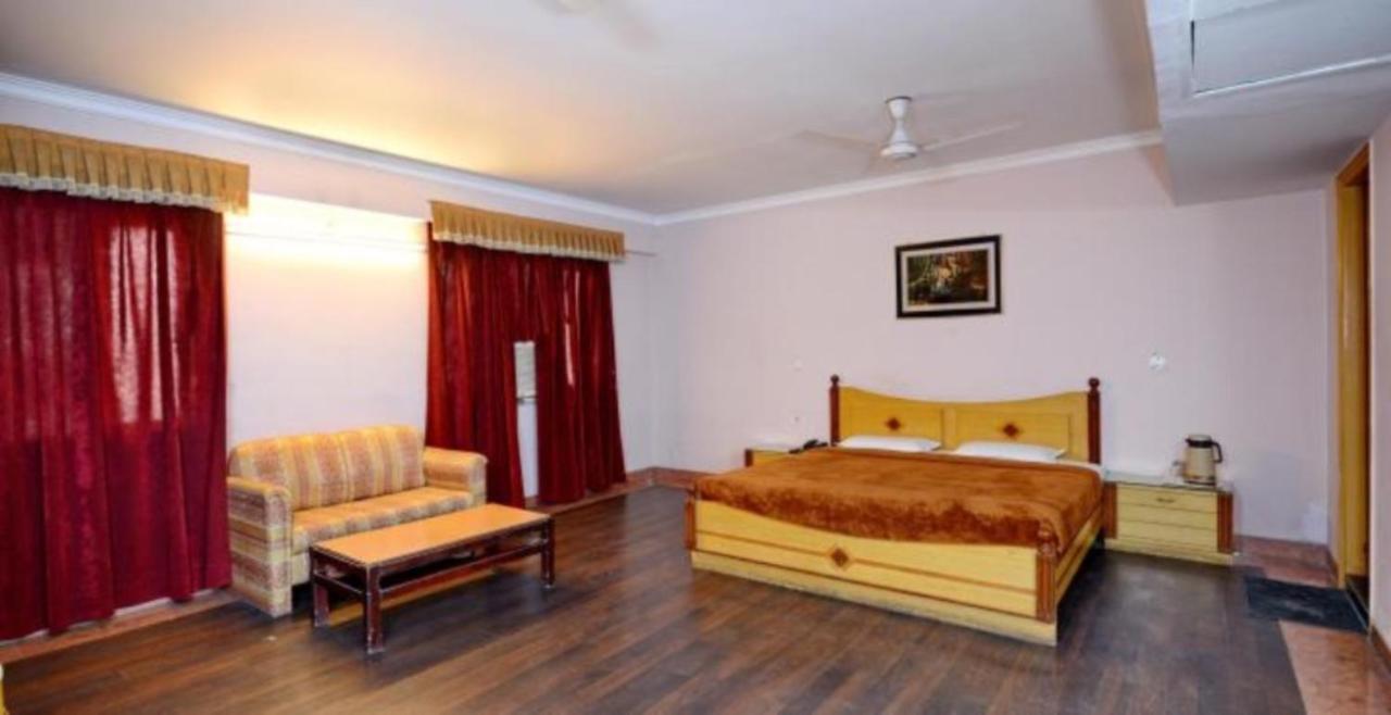 Hotel Shelter Gwalior Exterior foto